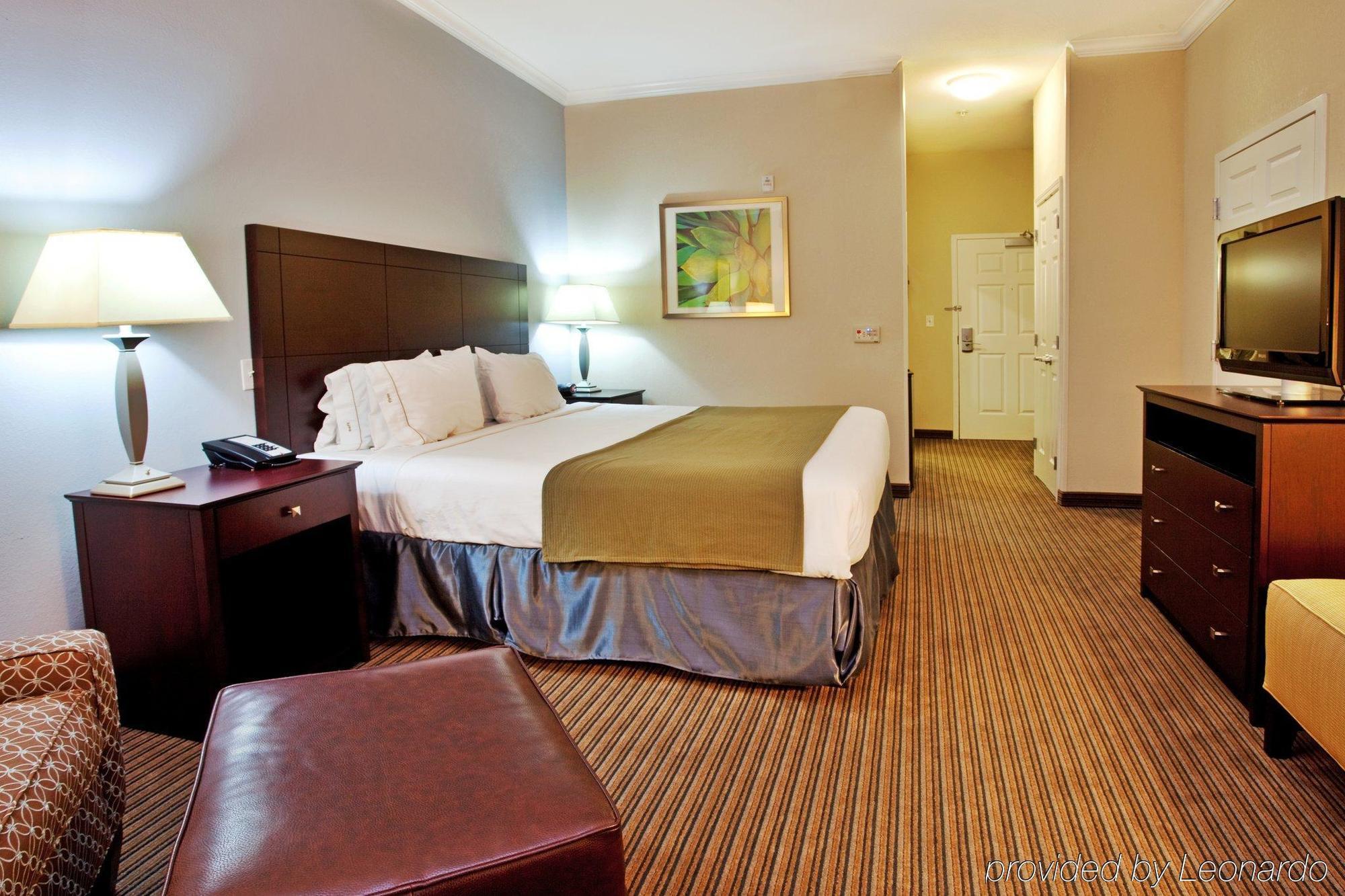 Holiday Inn Express Hotel & Suites New Iberia - Avery Island By Ihg Bagian luar foto