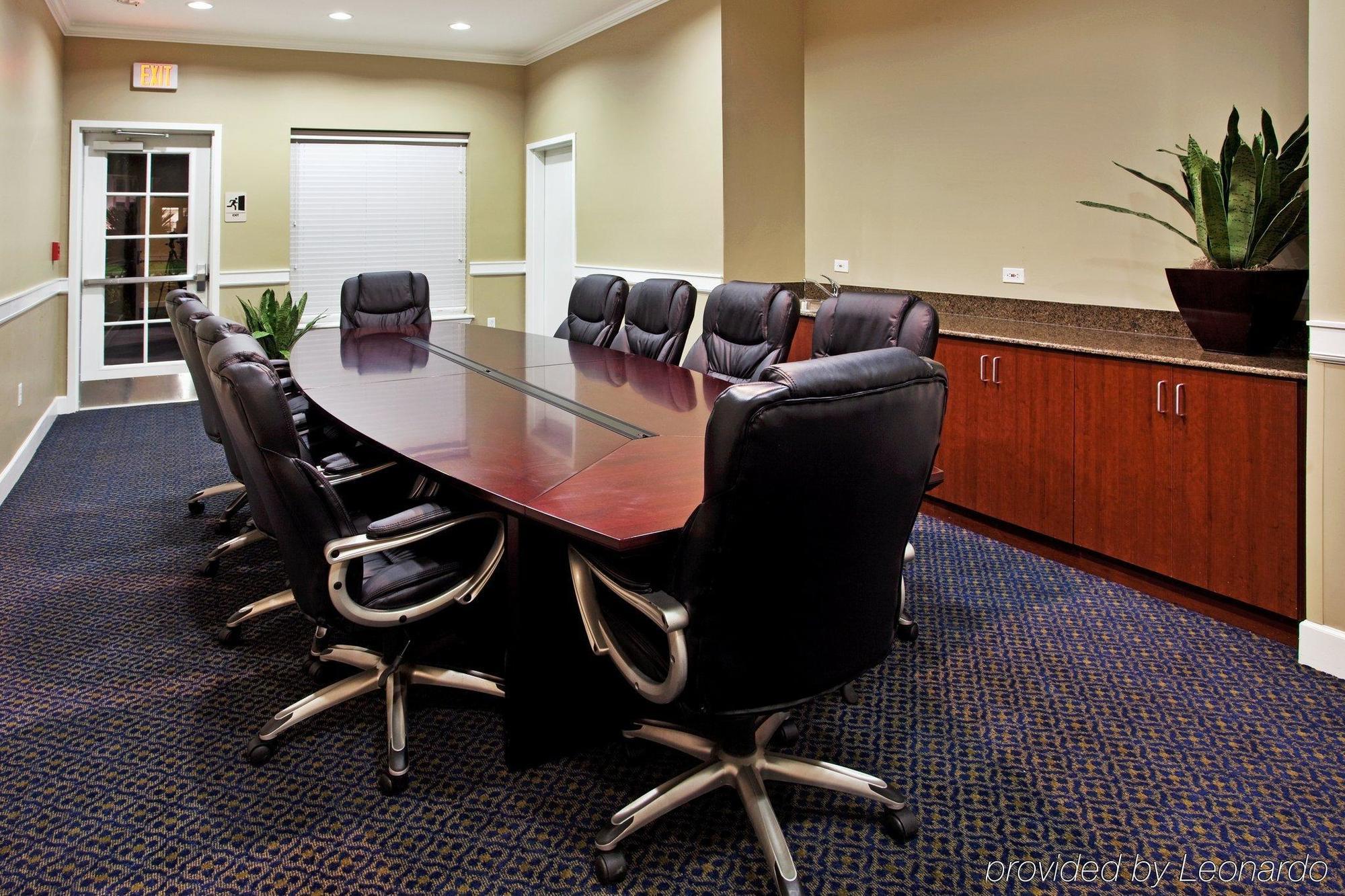Holiday Inn Express Hotel & Suites New Iberia - Avery Island By Ihg Bagian luar foto